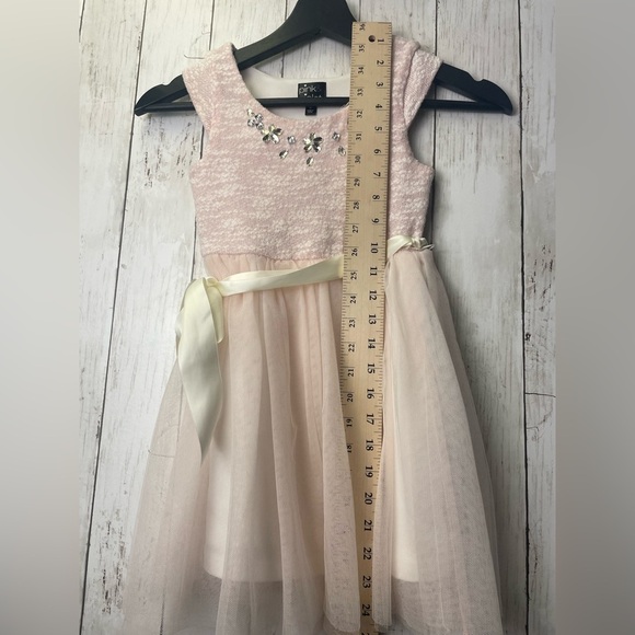 PINK AND VOILET Kids Dress with Embellishments size 5 - Picture 5 of 7